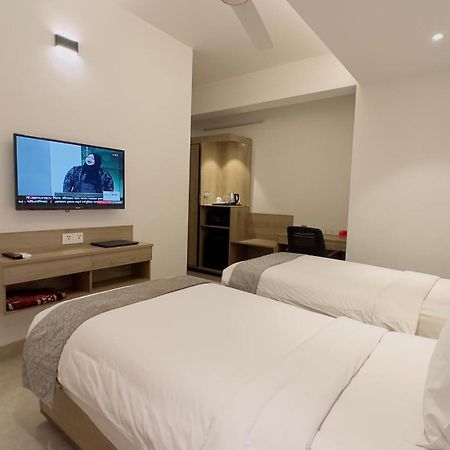 Priyo Nibash Stylish Residential Hotel Dháka Exteriér fotografie