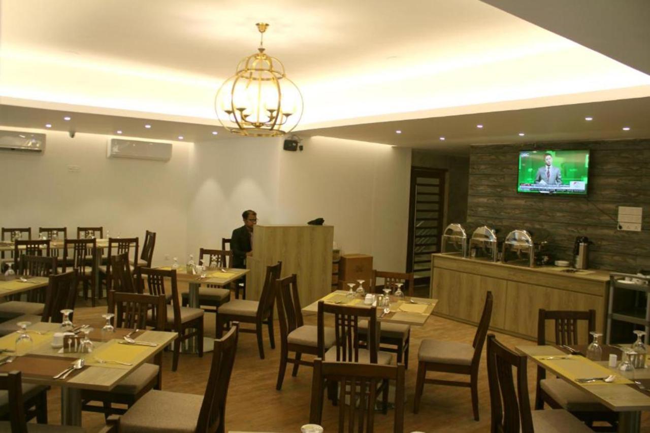 Priyo Nibash Stylish Residential Hotel Dháka Exteriér fotografie